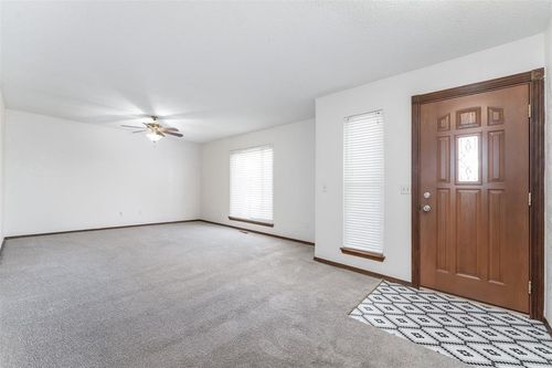 605 Palo Verde Court, Yukon, OK, 73099 | Card Image