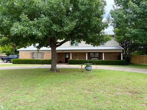703 S Colorado St, Whitney, TX, 76692-2826 | Card Image