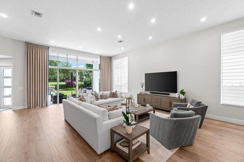 16100 Villa Vizcaya Place, Delray Beach, FL, 33446 | Card Image