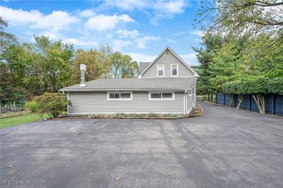 128 Egbert Road, House other with 3 bedrooms, 2 bathrooms and null parking in Bedford OH | Image 3