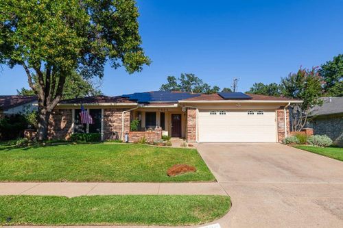 3036 Bluebonnet Lane, Bedford, TX, 76021 | Card Image