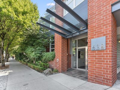 211 - 638 W 7th Ave, Condo with 1 bedrooms, 1 bathrooms and 1 parking in Vancouver BC | Image 1