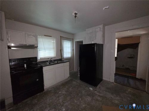 2132 Hill St, Petersburg, VA, 23803-2750 | Card Image
