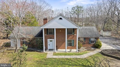 8580 Crain Hwy, LA PLATA, MD, 20646-4925 | Card Image