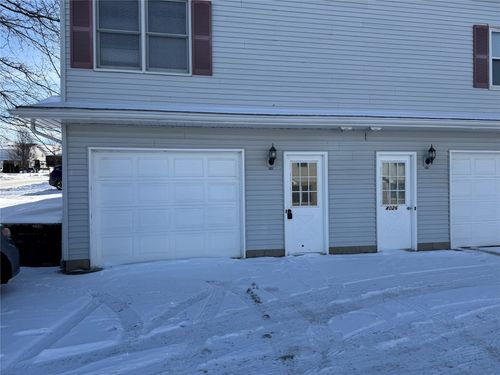 4024 Canterbury Dr, Erie, PA, 16506-5329 | Card Image