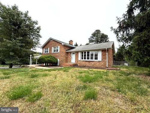 5912 Watson Ln, FREDERICKSBURG, VA, 22407-6756 | Card Image