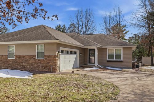 4277 Windsong Pl, PLOVER, WI, 54467-9018 | Card Image