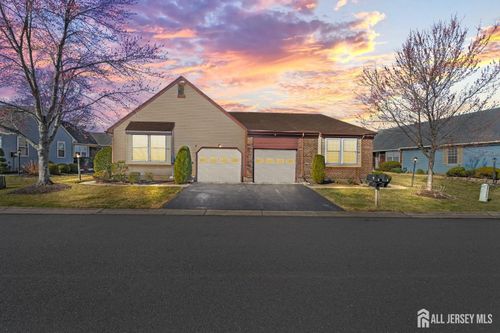 b-19 John Paul Jones Drive, Monroe, NJ, 08831 | Card Image