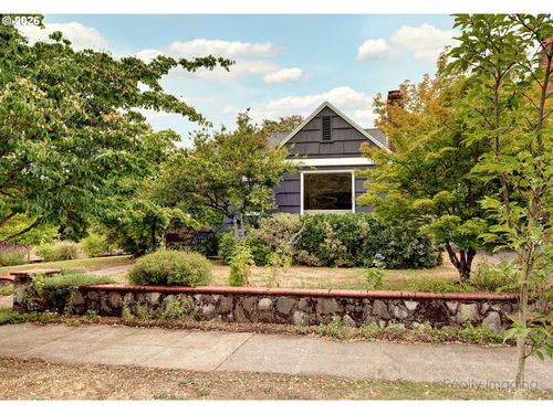 3640 Ne 69th Ave, Portland, OR, 97213 | Card Image