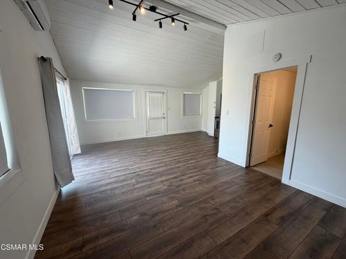 unit-b-1332 Calle Crisantemo, Thousand Oaks, CA, 91360 | Card Image
