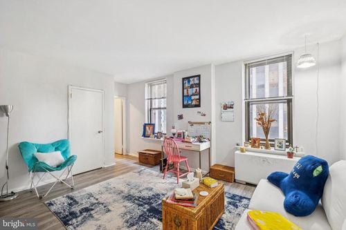 1613-135 S 19th St, PHILADELPHIA, PA, 19103-4912 | Card Image