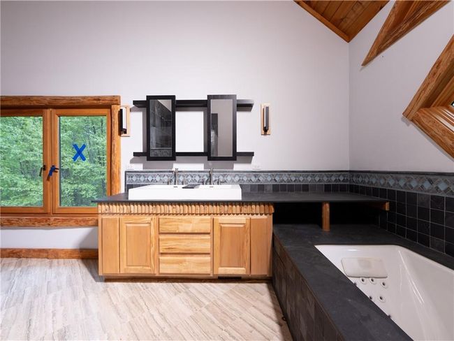 84 Homestead Trl, House other with 5 bedrooms, 4 bathrooms and null parking in White Lake NY | Image 16