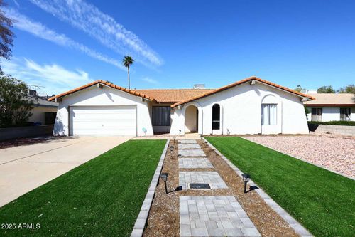 2634 S Cottonwood Dr, Tempe, AZ, 85282-3016 | Card Image