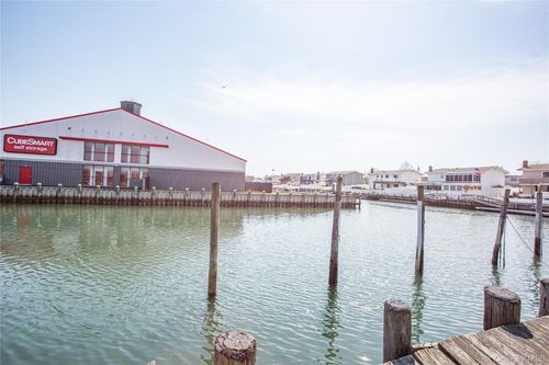 1158 Atlantic Ave, Baldwin, NY, 11510-4205 | Card Image