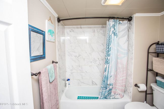 202 N 19 Th St, House other with 3 bedrooms, 3 bathrooms and null parking in Lamesa TX | Image 26