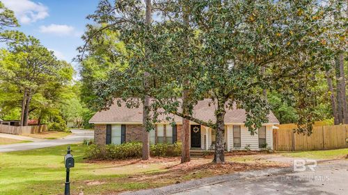 101 Buena Vista Cir S, Daphne, AL, 36526-7927 | Card Image