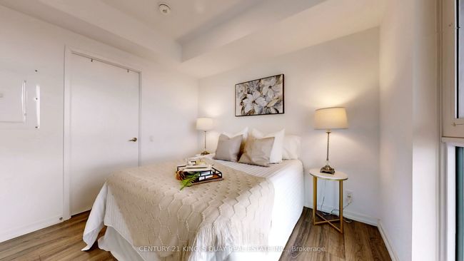 1602 - 7890 Jane St, Condo with 2 bedrooms, 2 bathrooms and 1 parking in Concord ON | Image 9