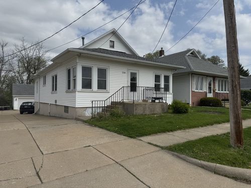 258 E Florence St, Oglesby, IL, 61348-1235 | Card Image