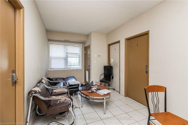 101 - 253 Lester St, House attached with 5 bedrooms, 2 bathrooms and null parking in Waterloo ON | Image 26