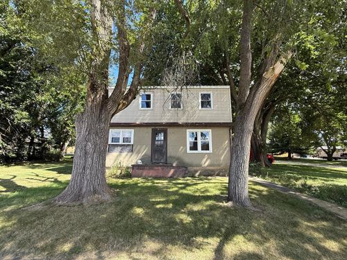 611 N Strong Ave, Spring Valley, IL, 61362-1225 | Card Image