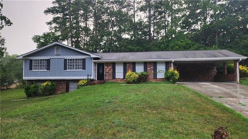 135 Melanie Ct, Atlanta, GA, 30349-2843 | Card Image