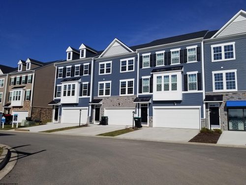 23-23 Dover Ct, Bridgeport, WV, 26330 | Card Image