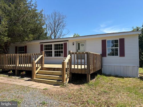 242 Rankin Ln, BERKELEY SPRINGS, WV, 25411-6142 | Card Image