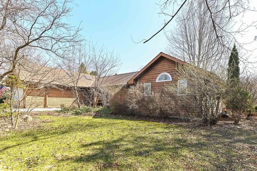 8801 Hart Drive, NORWAY, WI, 53185 | Card Image