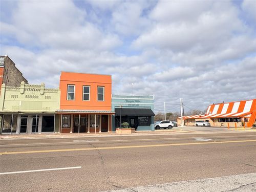 2036 Avenue F, Bay City, TX, 77414 | Card Image