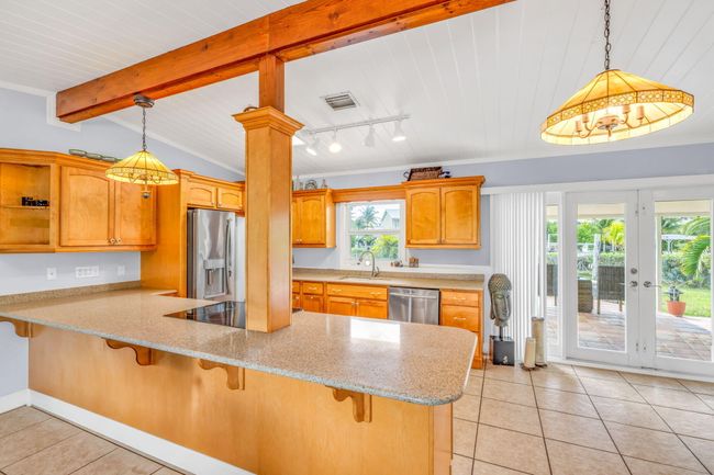 Kitchen | Image 9