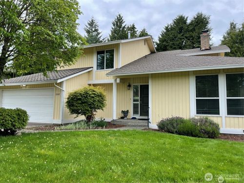 13312 Ne 117th Way, Redmond, WA, 98052-2419 | Card Image