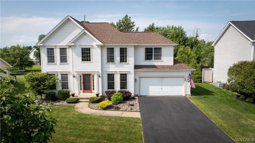 8 Red Clover Lane, Lancaster, NY, 14086 | Card Image