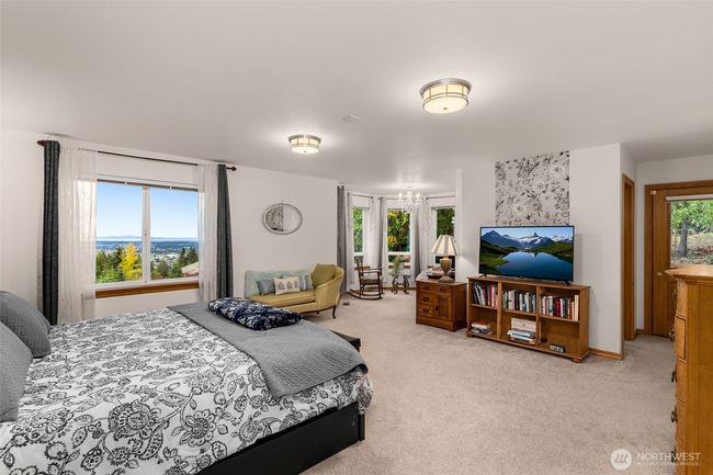 811 Fox Hollow Rd, House other with 7 bedrooms, 5 bathrooms and 4 parking in Sequim WA | Image 13