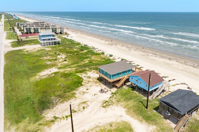 219 Whispering Palms, House other with 3 bedrooms, 2 bathrooms and null parking in Freeport TX | Image 23