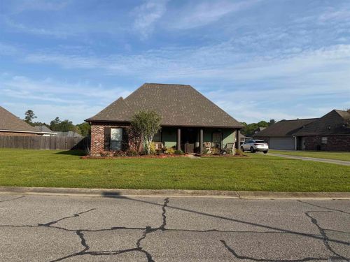 38583 Red Bud Ln, Denham Springs, LA, 70706-0481 | Card Image