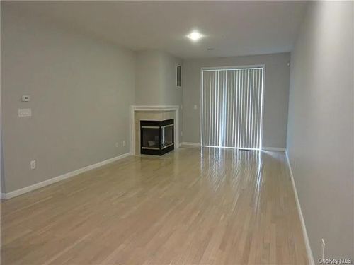 1804 Half Moon Bay Dr, Croton On Hudson, NY, 10520-3122 | Card Image