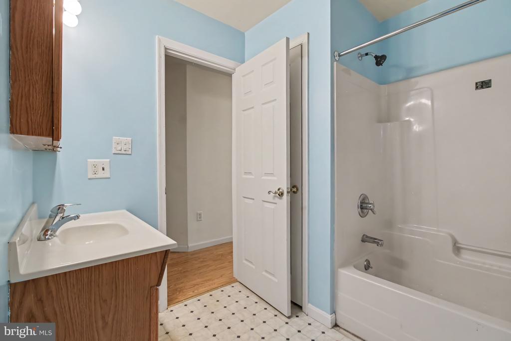Residential Lease in BALTIMORE