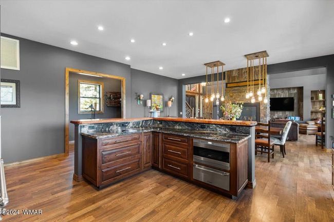 18-Kitchen | Image 17