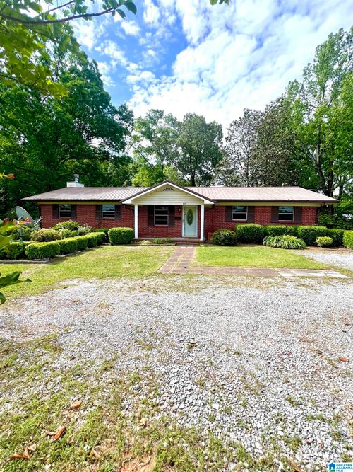 917 Wilson Rd, CLANTON, AL, 35045-9041 | Card Image