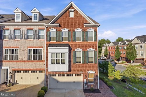 2818 Medstead Ln, UPPER MARLBORO, MD, 20774-8444 | Card Image