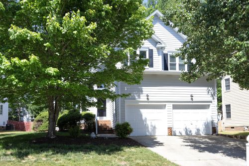9312 Leslieshire Dr, Raleigh, NC, 27615-8104 | Card Image