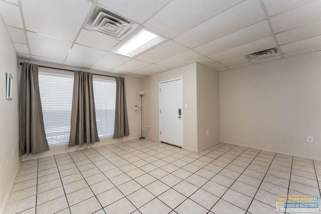 5712 Padre Blvd., Home with 6 bedrooms, 6 bathrooms and null parking in South Padre Island TX | Image 16