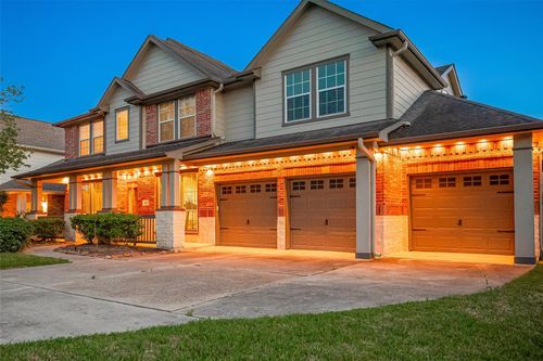 8119 Edenwood Dr, Spring, TX, 77389-4099 | Card Image