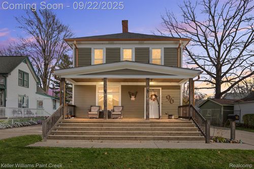 96 Washington St, Mount Clemens, MI, 48043-5525 | Card Image