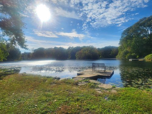 2100 Little Meadow Rd, Guilford, CT, 06437-1617 | Card Image