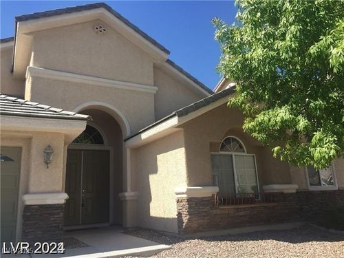 6245 Hawthorn Woods Ave, Las Vegas, NV, 89130-1388 | Card Image