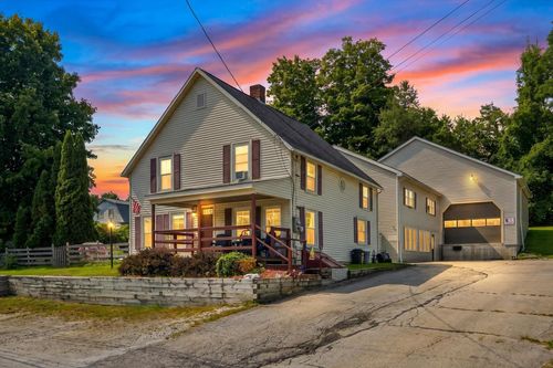 77 Furnace Rd, Pittsford, VT, 05763-9351 | Card Image