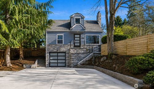 12046 12th Ave Ne, Seattle, WA, 98125-5014 | Card Image