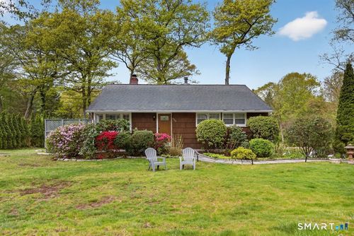 131 Clay Hill Rd, Stamford, CT, 06905-1730 | Card Image