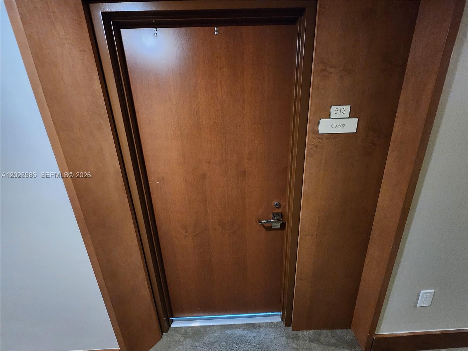 Commercial Lease in Miami 4